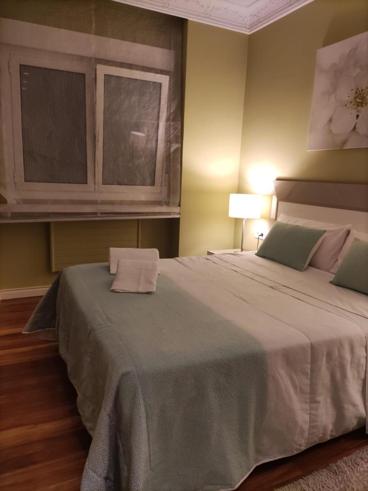 Habitacion En Vivienda Gran Via Μπιλμπάο Δωμάτιο φωτογραφία